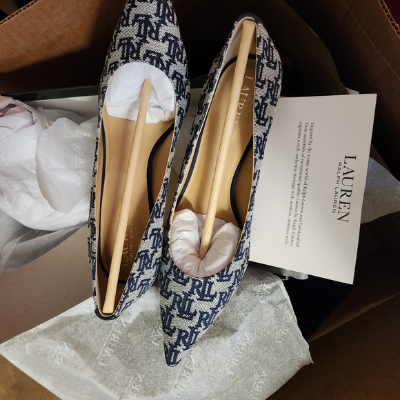 Lauren Ralph Lauren Lanette Monogram Jacquard Pump new - Picture 8 of 9